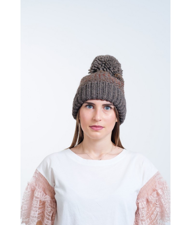 Hat with pompom and turn-up - Hats and scarves