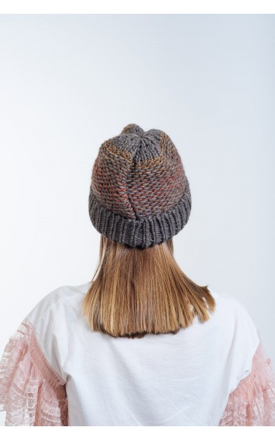 Hat with turn-up - Hats and scarves