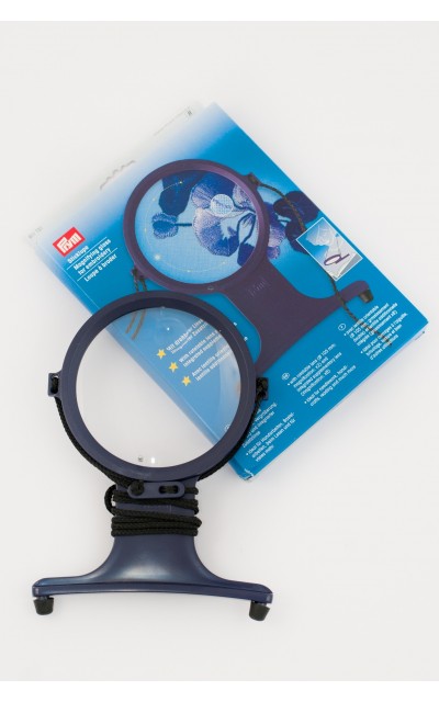 Magnifying glass for embroidery